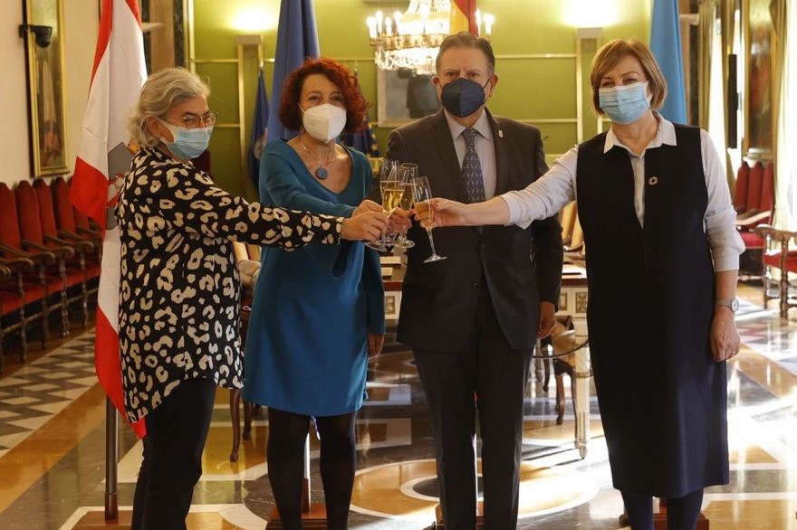 La alcaldesa de Gijón/Xixón desea que en 2022 la COVID-19 deje ser una pandemia y podamos recuperarnos «en todos los sentidos»